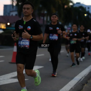 Runner Photo 3730606