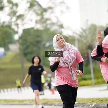 Runner Photo 3730655