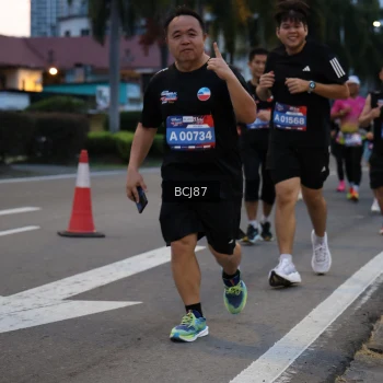 Runner Photo 3730674