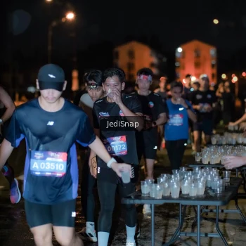 Runner Photo 3730677
