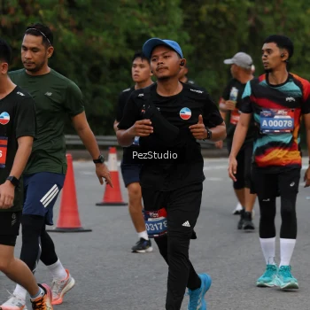 Runner Photo 3730698