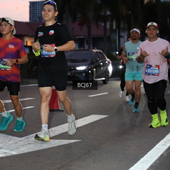 Runner Photo 3730759