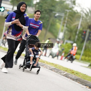 Runner Photo 3730781