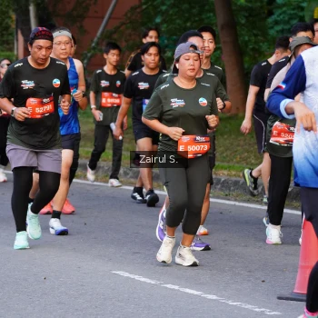 Runner Photo 3730956