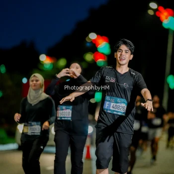 Runner Photo 3730966