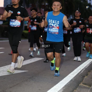Runner Photo 3730972