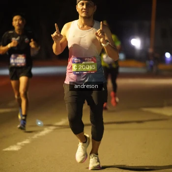 Runner Photo 3730981