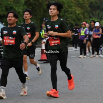 Runner Photo 3731167