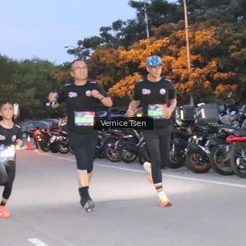Runner Photo 3731244