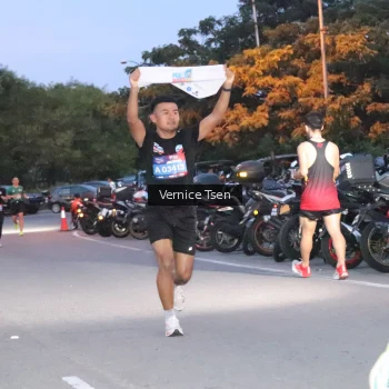 Runner Photo 3731455