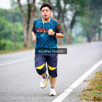 Runner Photo 3731690