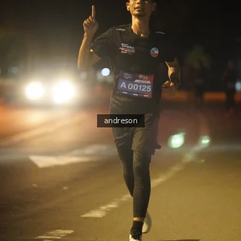 Runner Photo 3731856