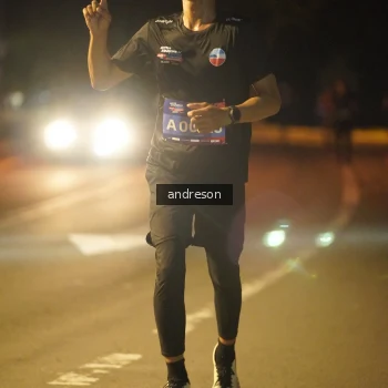 Runner Photo 3731933