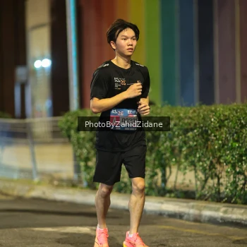 Runner Photo 3732027