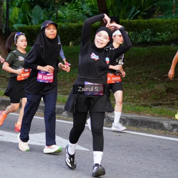 Runner Photo 3732036
