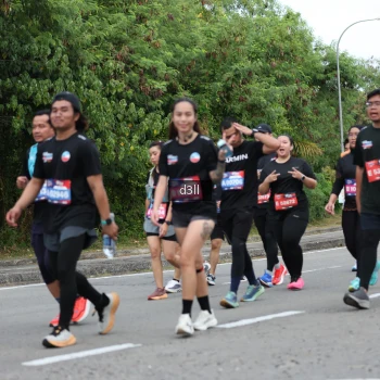 Runner Photo 3732075