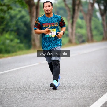 Runner Photo 3732103