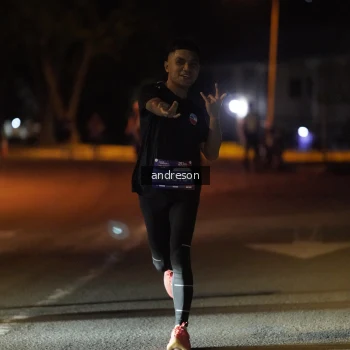 Runner Photo 3732119