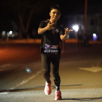 Runner Photo 3732171