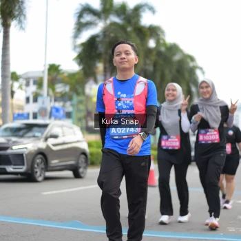 Runner Photo 3732430