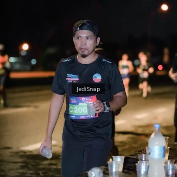 Runner Photo 3732453