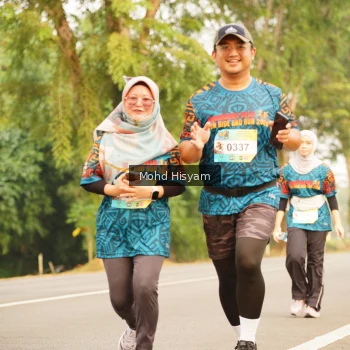 Runner Photo 3732543