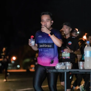 Runner Photo 3732556