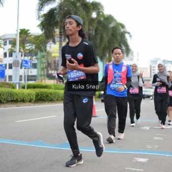 Runner Photo 3732594