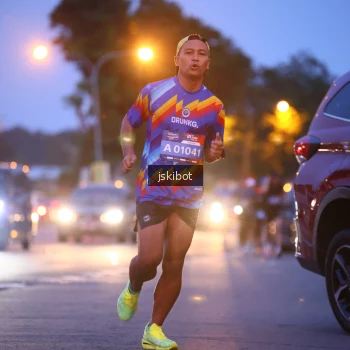 Runner Photo 3732616