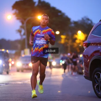 Runner Photo 3732627