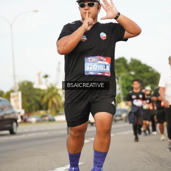 Runner Photo 3732651