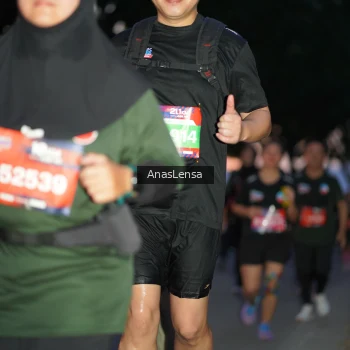 Runner Photo 3732677