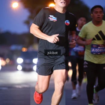 Runner Photo 3732679