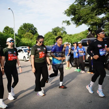 Runner Photo 3732685