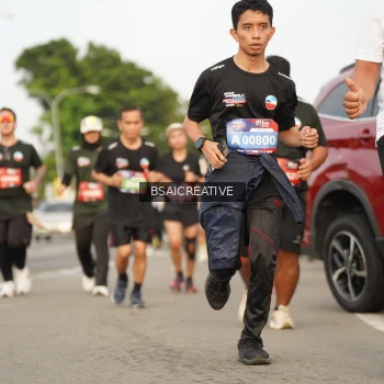 Runner Photo 3732687