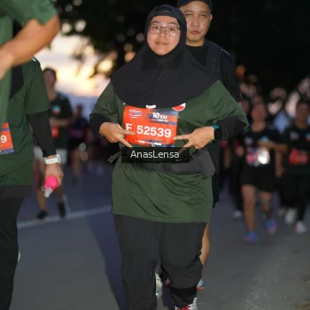 Runner Photo 3732696