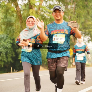 Runner Photo 3732702