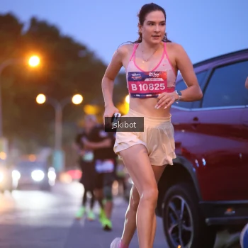 Runner Photo 3732706