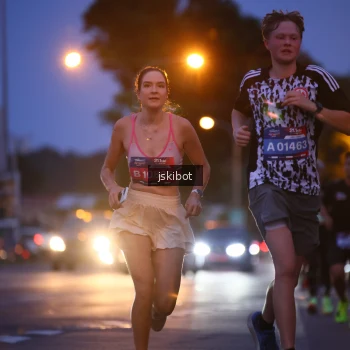 Runner Photo 3732730