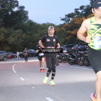 Runner Photo 3732731