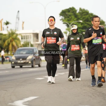 Runner Photo 3732765