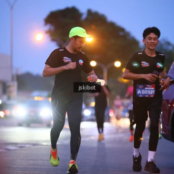 Runner Photo 3732783