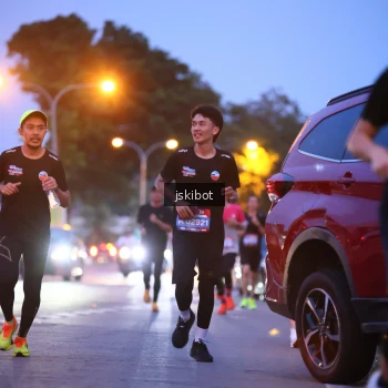 Runner Photo 3732789