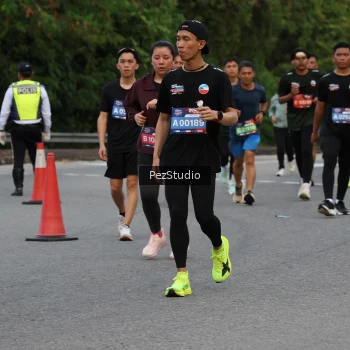 Runner Photo 3732795