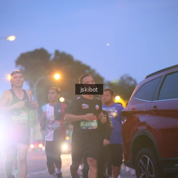 Runner Photo 3732824