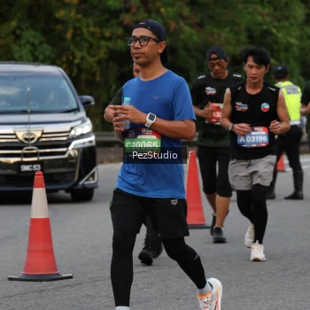 Runner Photo 3732833