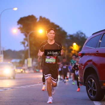 Runner Photo 3732872