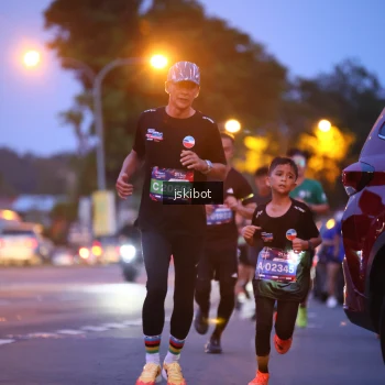 Runner Photo 3732883