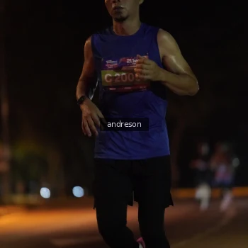 Runner Photo 3732902