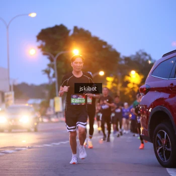 Runner Photo 3732906
